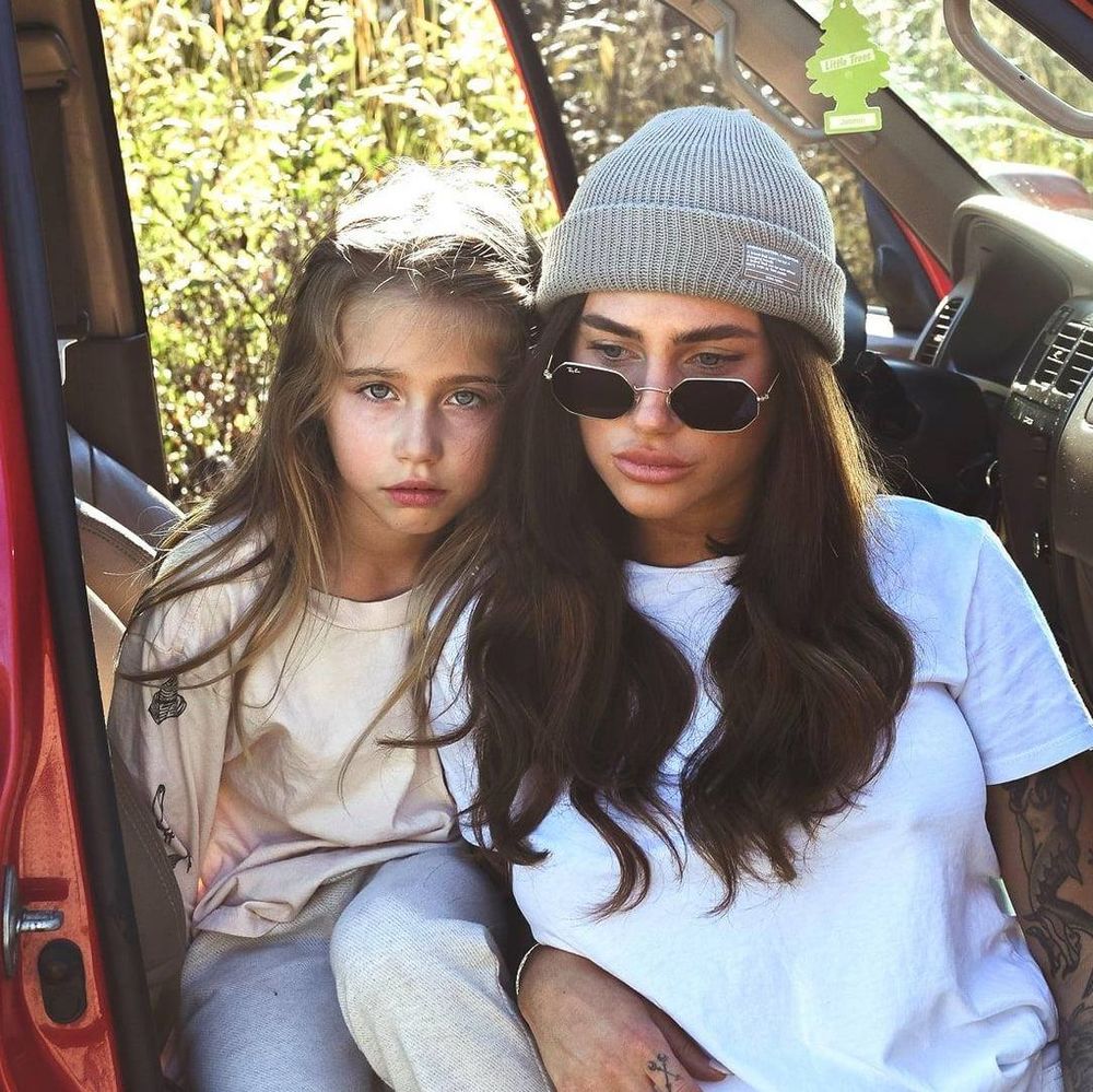 Meet your Posher, Raesha